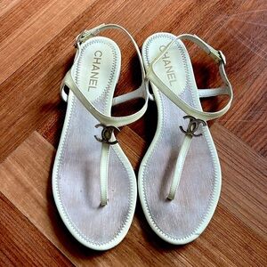 Cream Chanel Sandals — Size 38.5